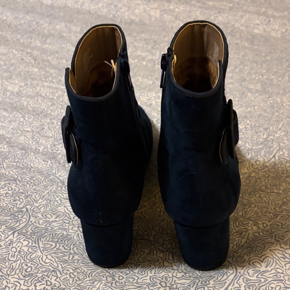White Mountain Navy Ankle Boots - Picture 5 of 10